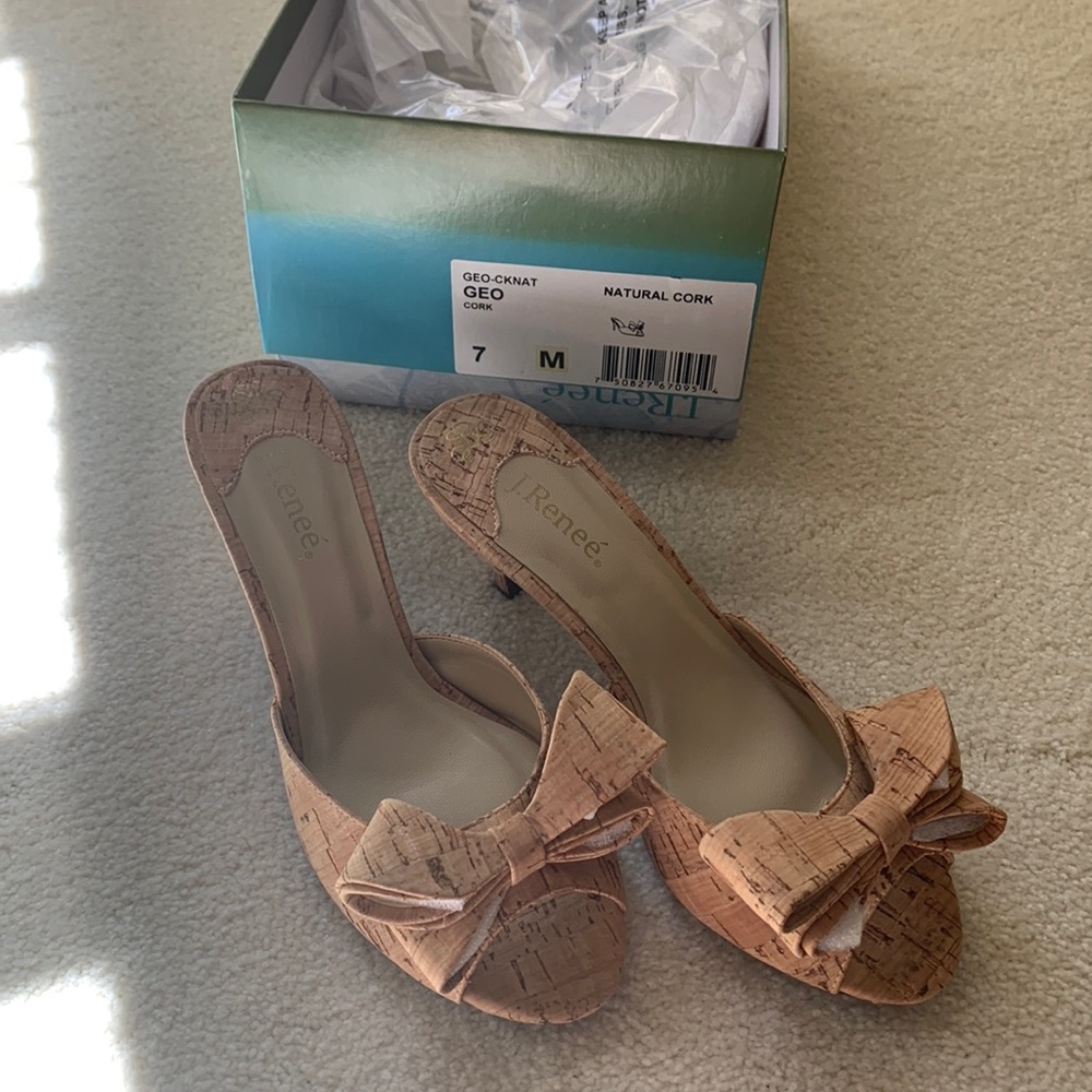 Brand new/never worn J.Renee cork heels with bow